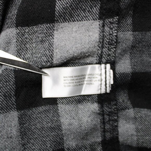 Open Trails Plaid Casual Shirt - Picture 6 of 9